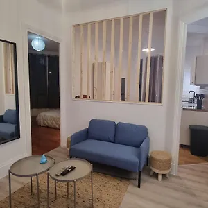 https://le-dsir-deux-chambres-doubles.hotels-rhonealpes.com